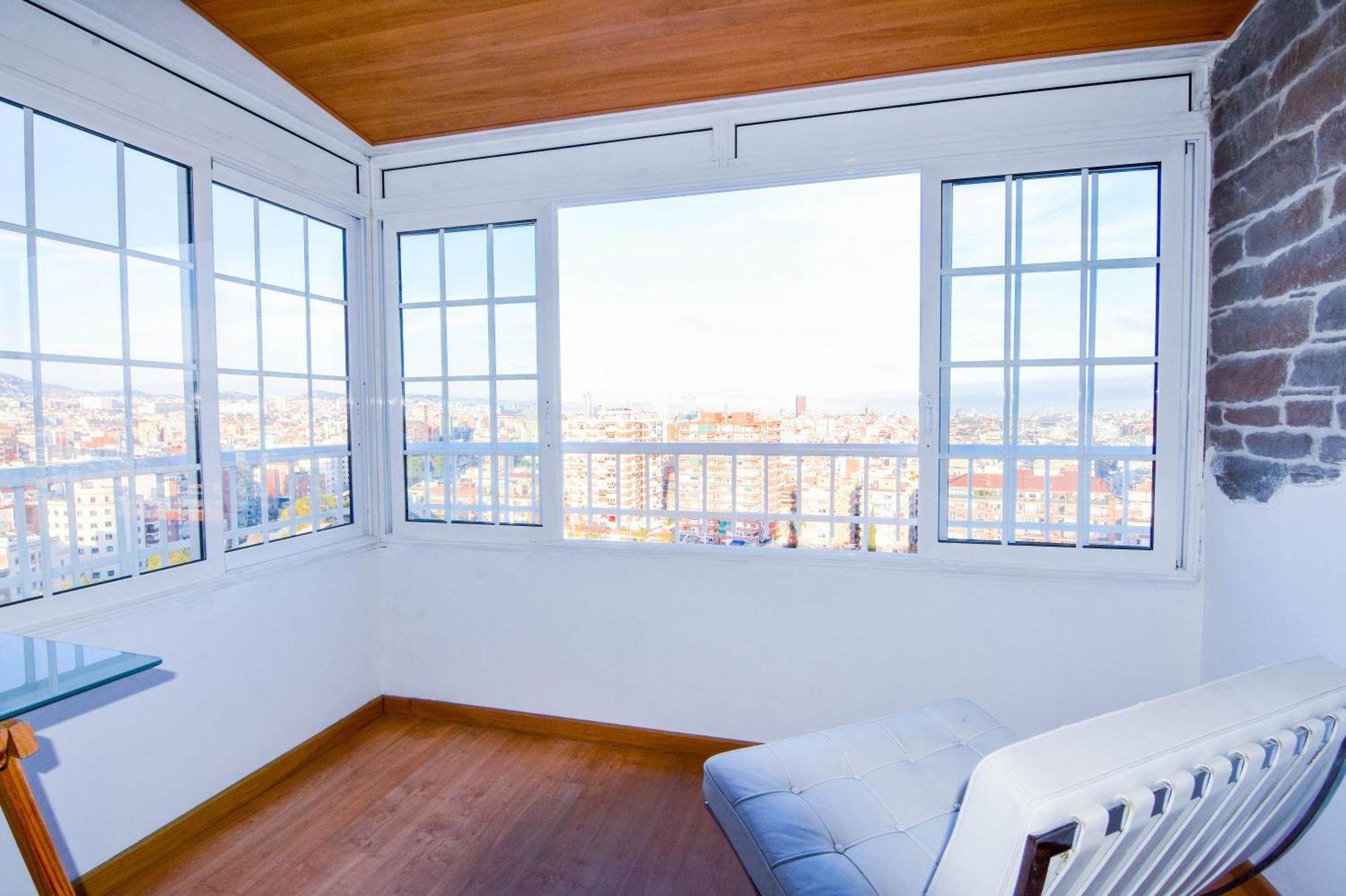 Ferienwohnung Touch The Sky L’Hospitalet de Llobregat Exterior foto